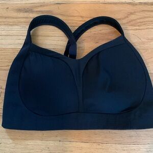 Lululemon Sports  Bra Size 38DD Black